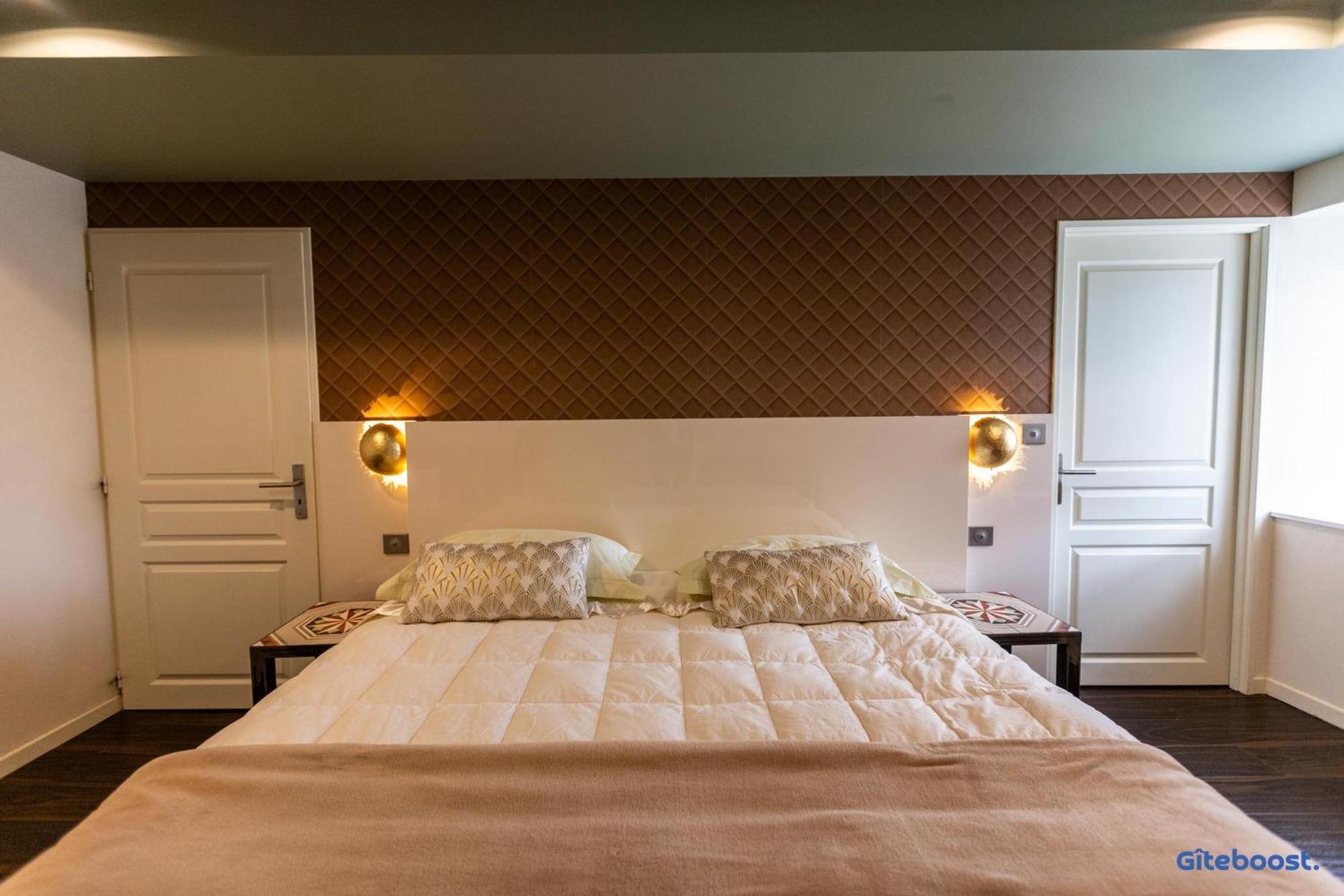 Le Val Des Sens Hotel Chatte Exterior photo